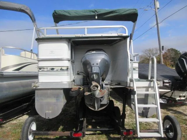 Slide: The Image of GENII G3 PONTOON / Yamaha 130 Hp Outboard 1995 - 3