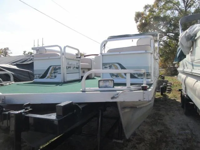 Slide: The Image of GENII G3 PONTOON / Yamaha 130 Hp Outboard 1995 - 7