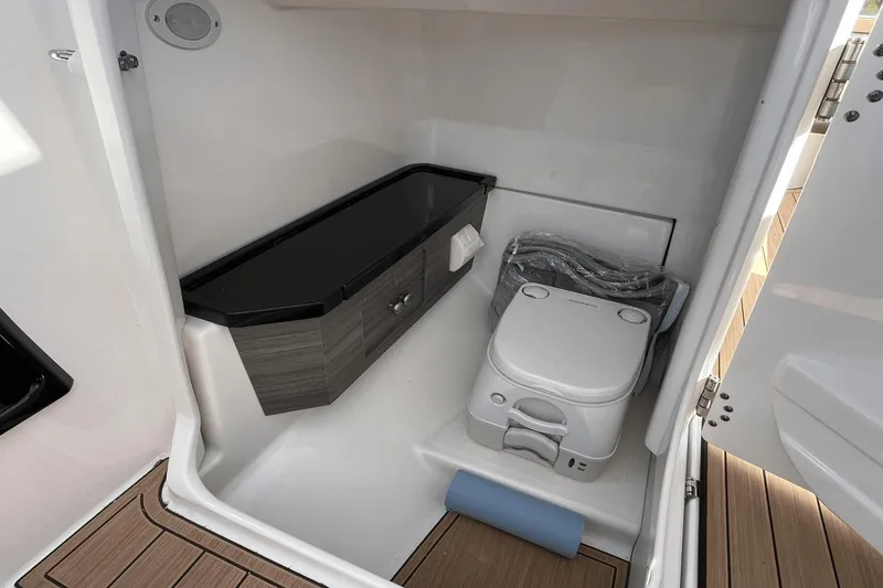 Slide: The Image of Yamaha 275 SD 2021 - 20