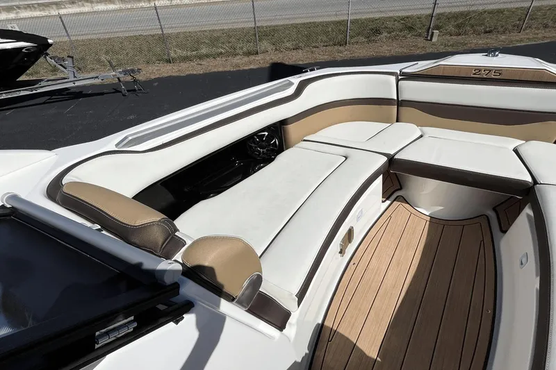 Slide: The Image of Yamaha 275 SD 2021 - 30