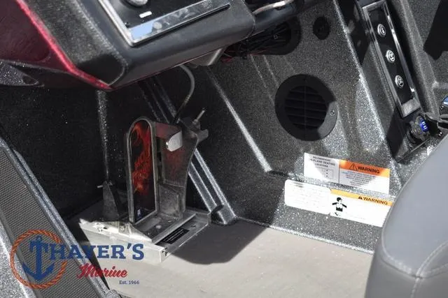 Slide: The Image of Ranger Z521 RC 2025 - 20