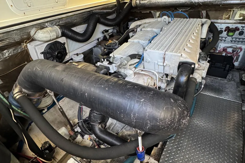 Slide: The Image of Albemarle 410 Express Fisherman 2007 - 70