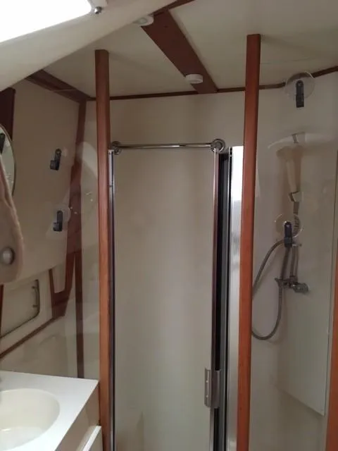 Slide: The Image of Mainship 390 Trawler 2003 - 20