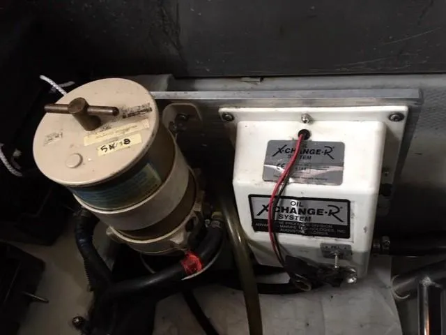 Slide: The Image of Mainship 390 Trawler 2003 - 29