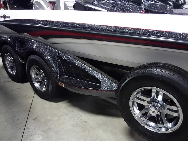 Slide: The Image of 2019 Ranger Z520L Comanche DC boat trailer with shiny chrome wheels. - 42