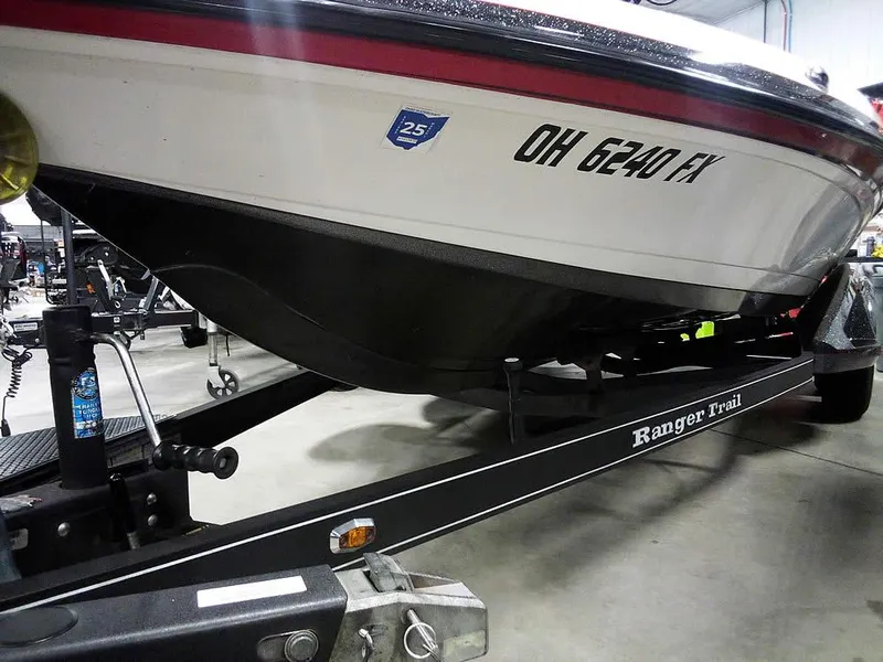 Slide: The Image of 2019 Ranger Z520L Comanche DC boat on trailer in a garage setting. - 6