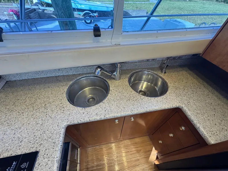 Slide: The Image of 30 2003 Cruisers Yacht 4450 Galley Sink Port.jpg - 29