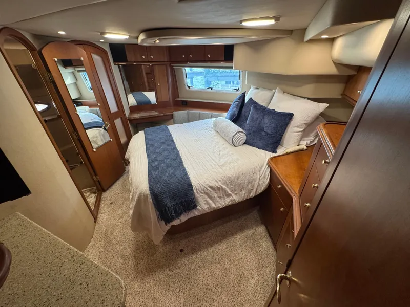 Slide: The Image of 35 2003 Cruisers Yacht 4450 Aft State Room Looking Starboard.jpg - 32