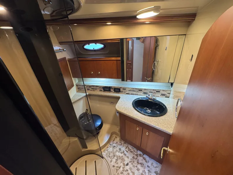 Slide: The Image of 48 2003 Cruisers Yacht 4450 Forward Dry Head.jpg - 42