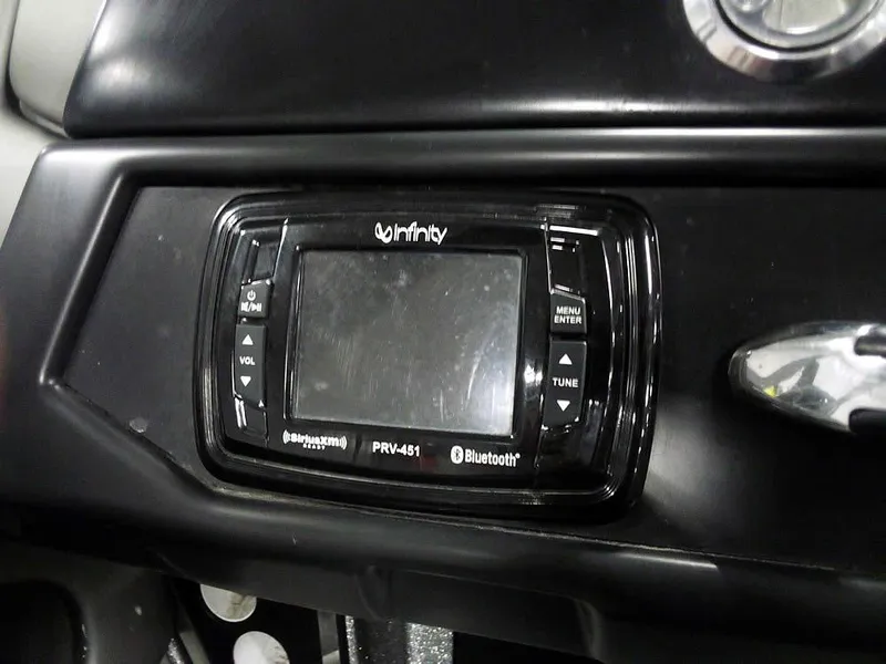 Slide: The Image of Infinity PRV-451 Bluetooth stereo system in 2018 Ranger 621FS Fisherman boat. - 17