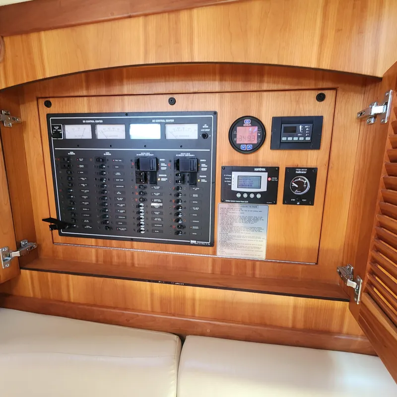 Slide: The Image of Sabre 34 Express 2009 - 52