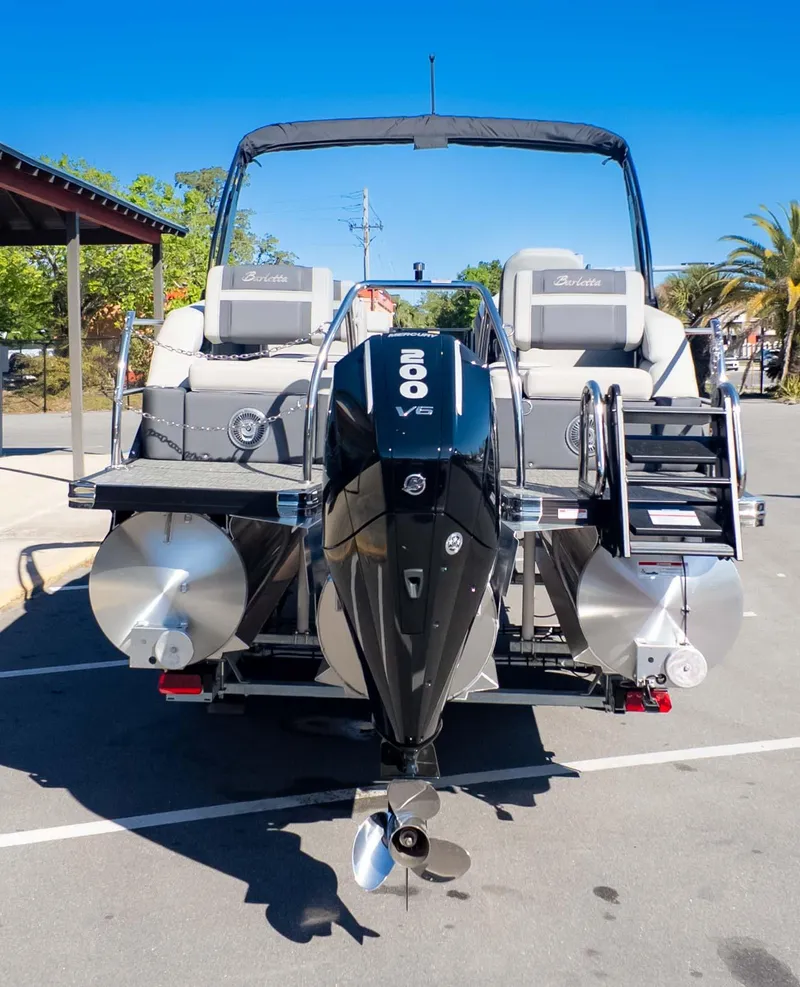 Slide: The Image of Barletta Cabrio 24M 2025 - 8