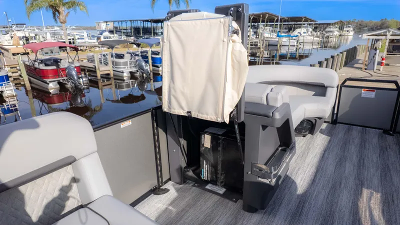 Slide: The Image of Bennington 22 ML 2025 - 15