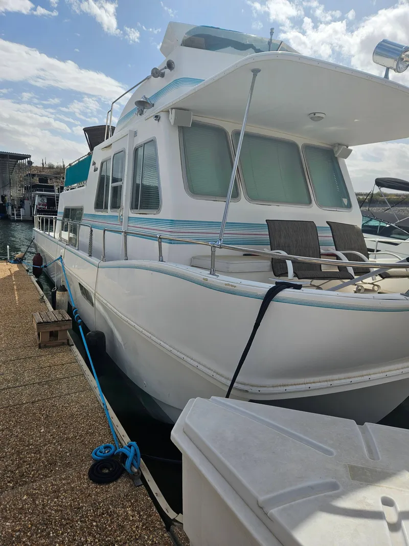 The Image of Holiday Mansion Houseboat 1996 - 1