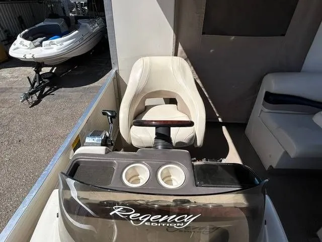 Slide: The Image of Tracker Party Hut 30 2005 - 20