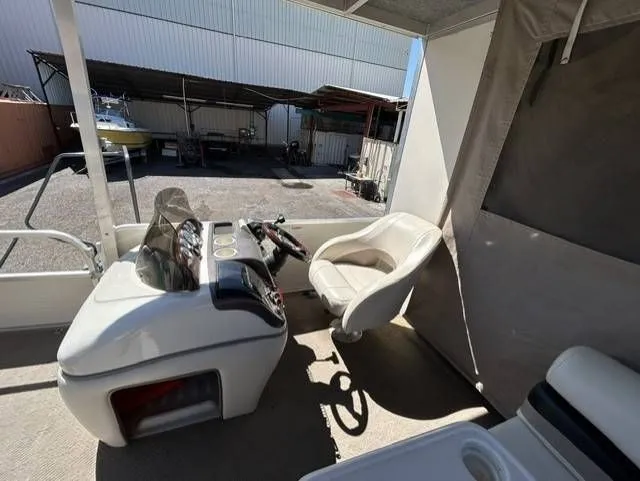 Slide: The Image of Tracker Party Hut 30 2005 - 21