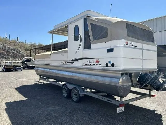 Slide: The Image of Tracker Party Hut 30 2005 - 5