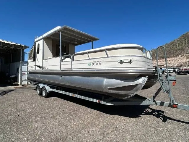 Slide: The Image of Tracker Party Hut 30 2005 - 8