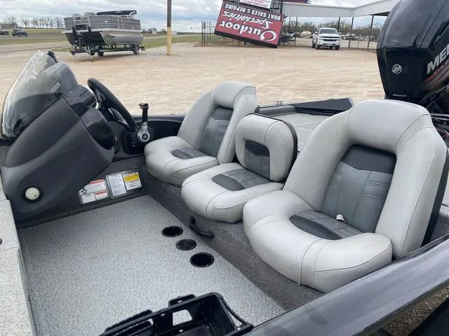 Slide: The Image of White River Pro Team™ 190 TX 2018 - 14