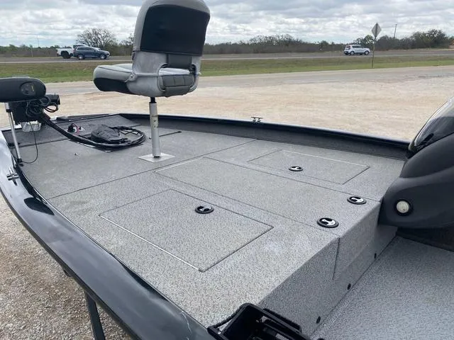 Slide: The Image of White River Pro Team™ 190 TX 2018 - 15