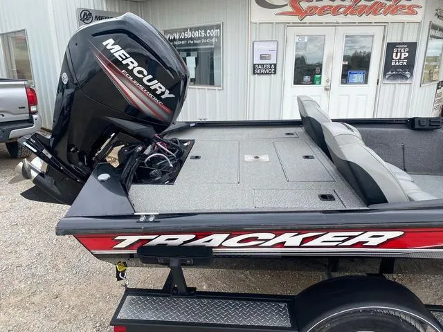 Slide: The Image of White River Pro Team™ 190 TX 2018 - 9