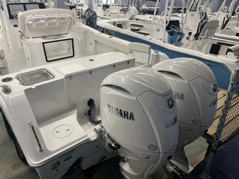 Slide: The Image of Sea Hunt Gamefish 27 Coffin Box 2025 - 5