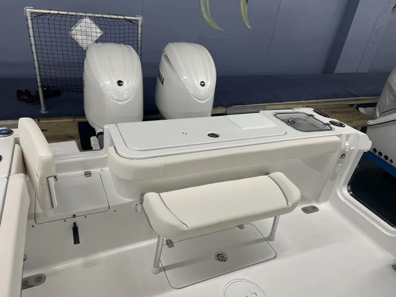 Slide: The Image of Sea Hunt Gamefish 27 Coffin Box 2025 - 8