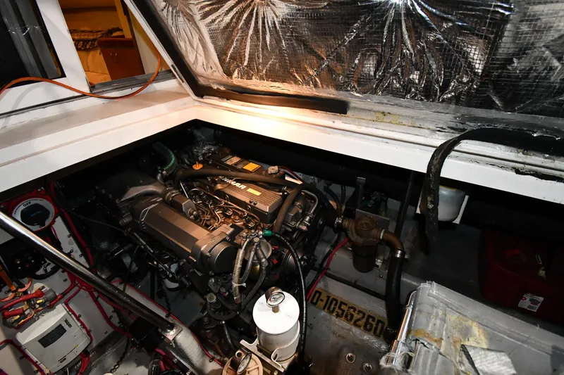 Slide: The Image of Mainship 40 Sedan Bridge 1997 - 54