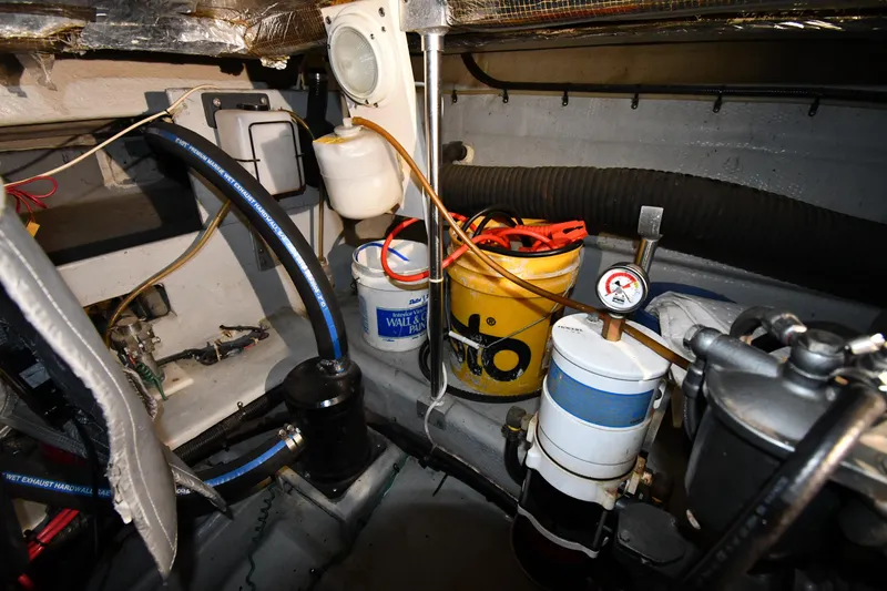 Slide: The Image of Mainship 40 Sedan Bridge 1997 - 58