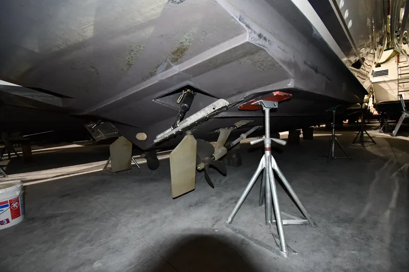 Slide: The Image of Mainship 40 Sedan Bridge 1997 - 65