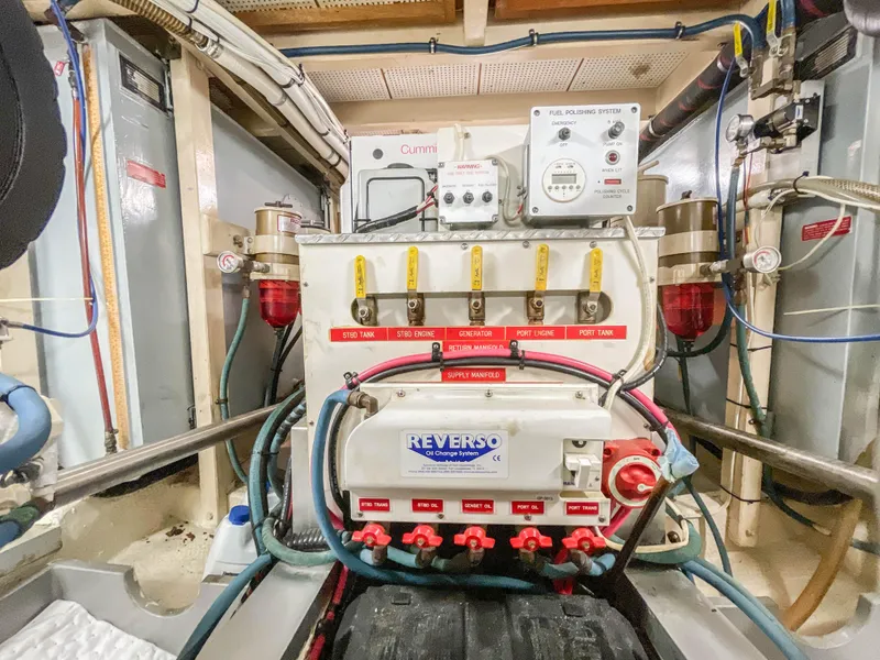 Slide: The Image of Grand Banks 42 Classic 1989 - 74