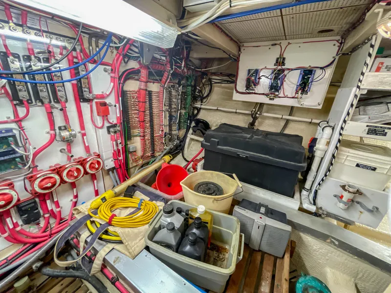 Slide: The Image of Grand Banks 42 Classic 1989 - 79