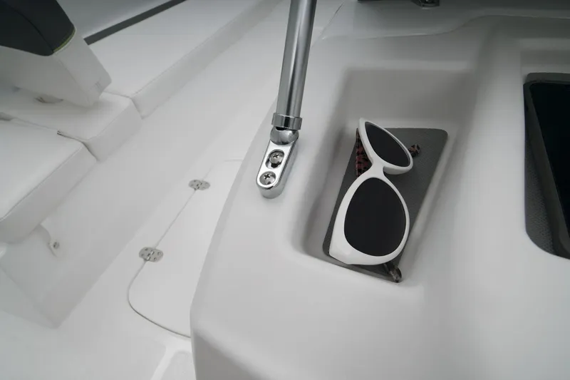 Slide: The Image of Manufacturer Provided Image: Tahoe T16 - 20