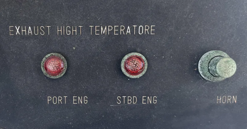 Slide: The Image of Jefferson 42 SE Sundeck Motor Yacht 1987 - 61