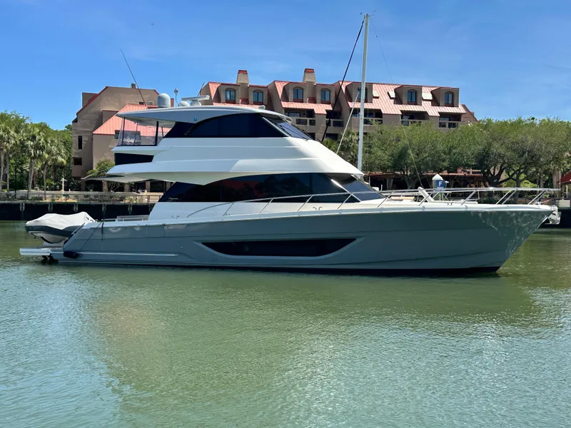 Slide: The Image of Maritimo M55 2023 - 3