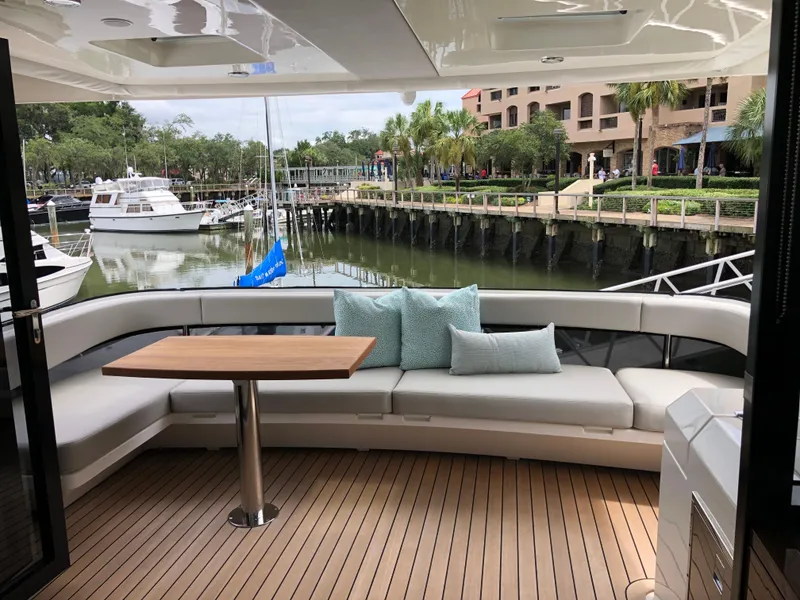 Slide: The Image of Maritimo M55 2023 - 33