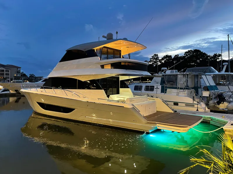 Slide: The Image of Maritimo M55 2023 - 6