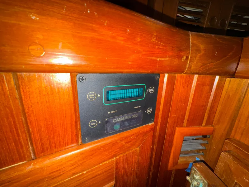 Slide: The Image of Hans Christian 43T 1989 - 58