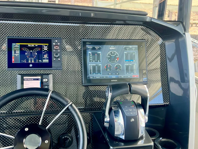 Slide: The Image of Nor-Tech 340 Sport Center Console 2019 - 32