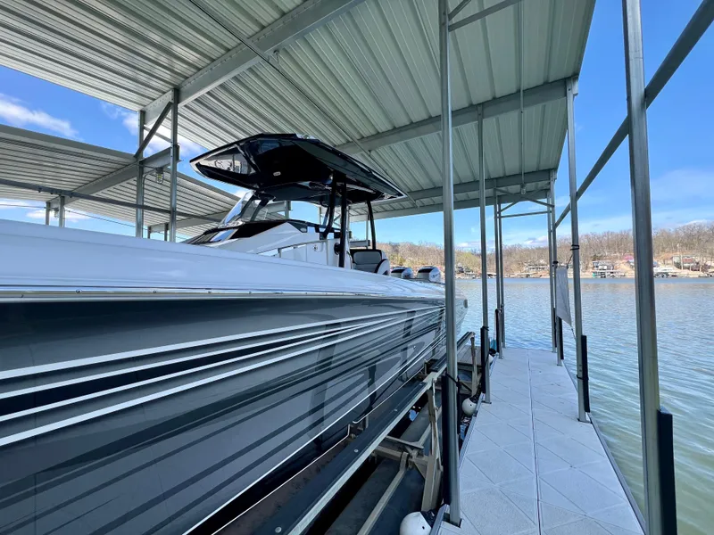 Slide: The Image of Nor-Tech 340 Sport Center Console 2019 - 7