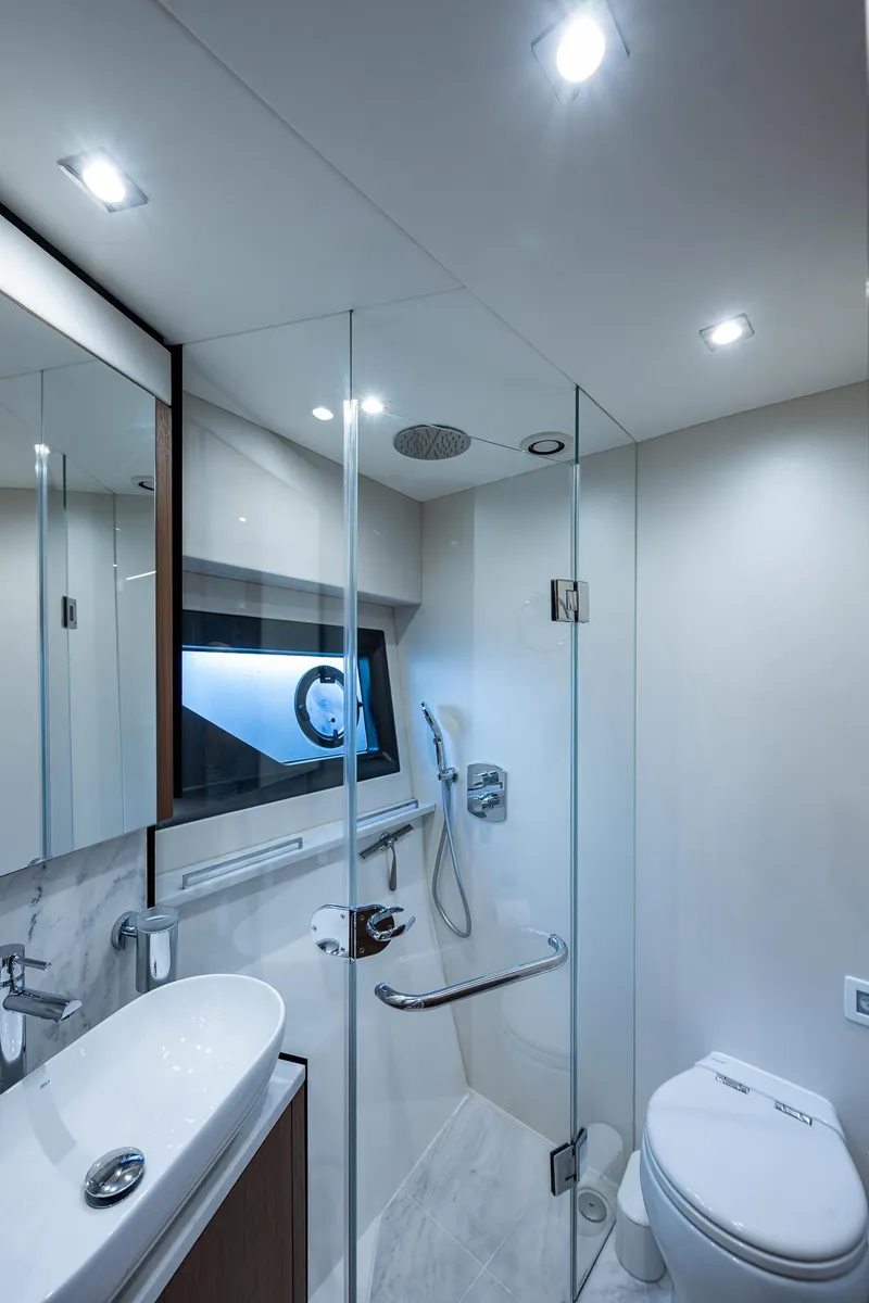 Slide: The Image of Sunseeker Predator 50 2019 - 67