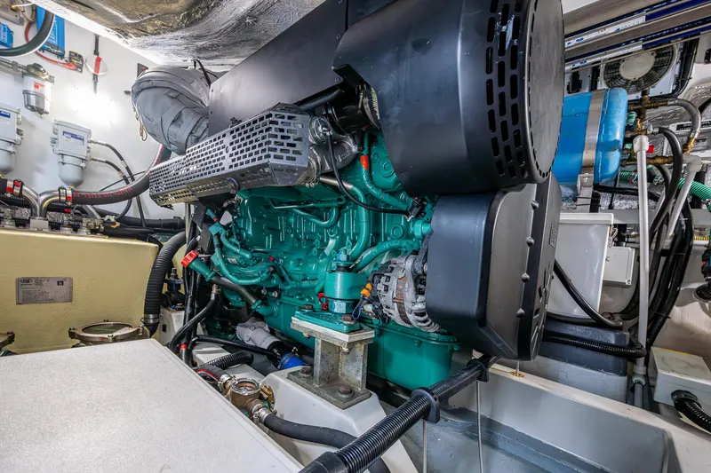 Slide: The Image of Sunseeker Predator 50 2019 - 72