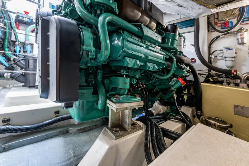 Slide: The Image of Sunseeker Predator 50 2019 - 73