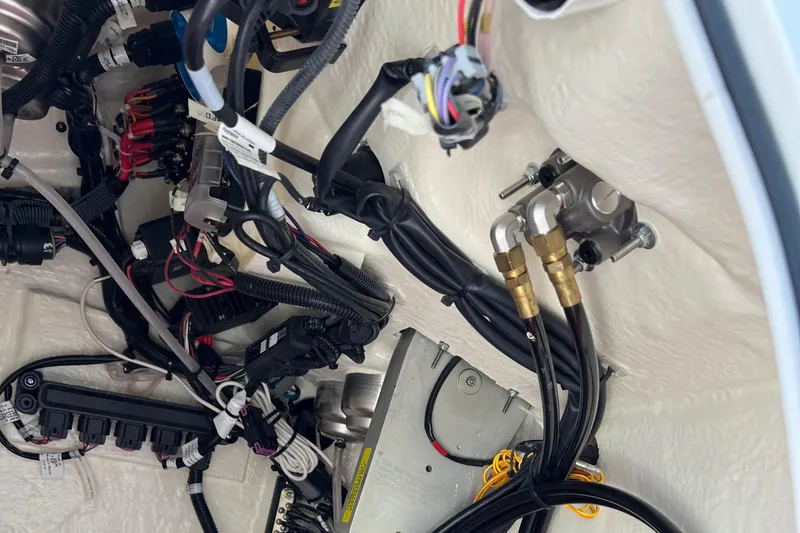 Slide: The Image of Wiring and components inside a 2022 Boston Whaler 190 Montauk boat. - 20