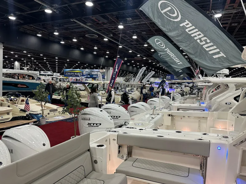 Pursuit DC 365 Dual Console 2024 for Sale | MarineSource