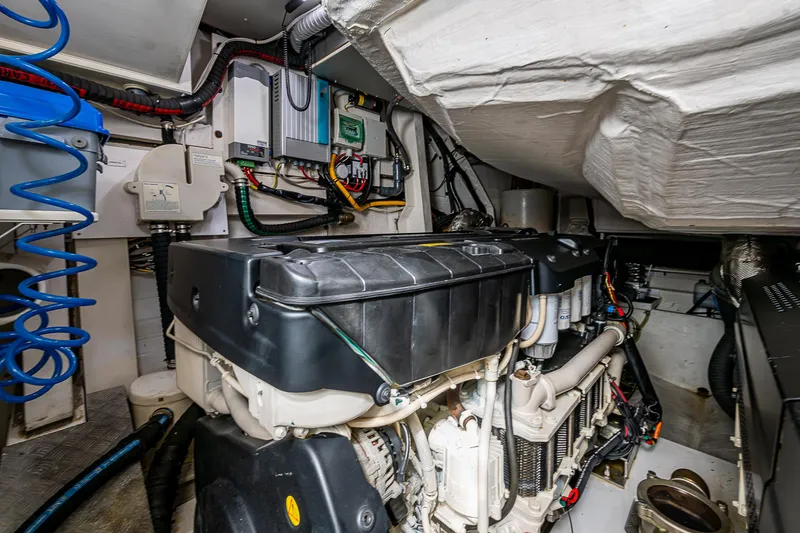 Slide: The Image of Azimut S7 2019 - 94