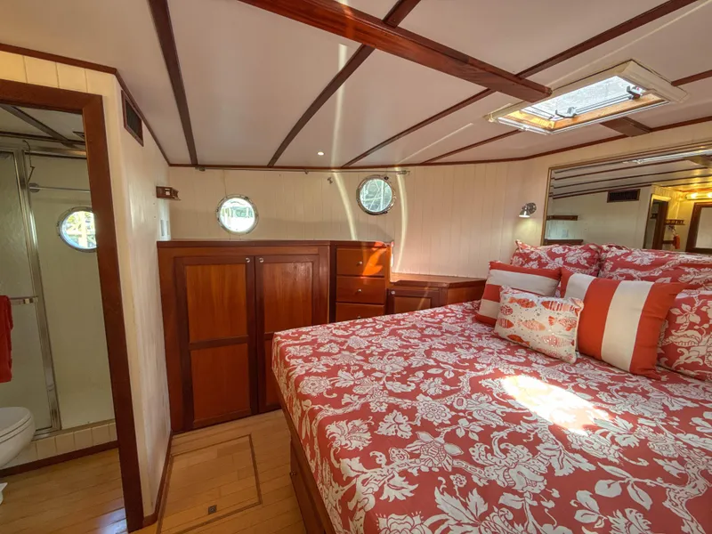 Slide: The Image of Master to Port - 35