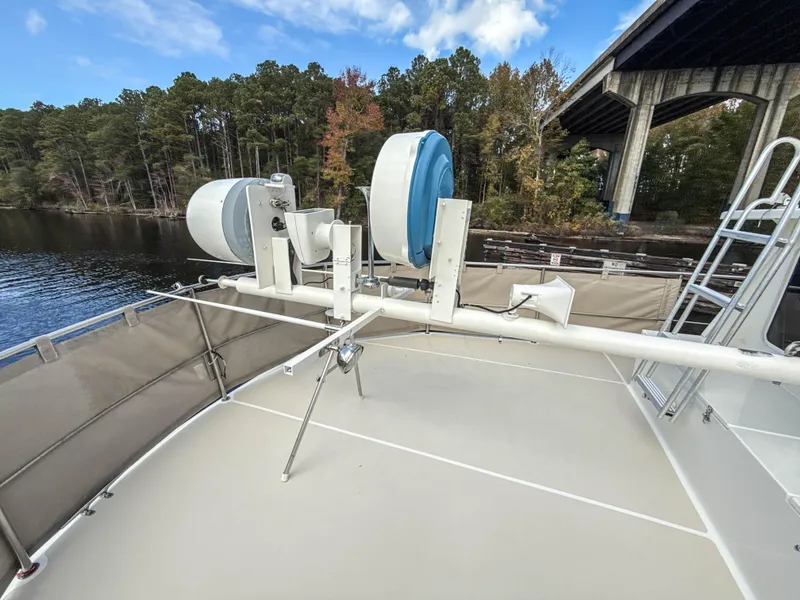 Slide: The Image of Upper Deck - 54