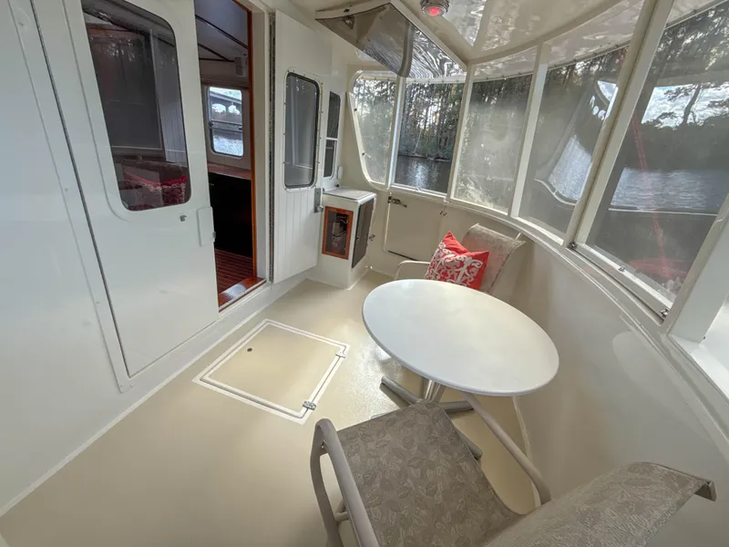 Slide: The Image of Enclosed Aft Deck - 70