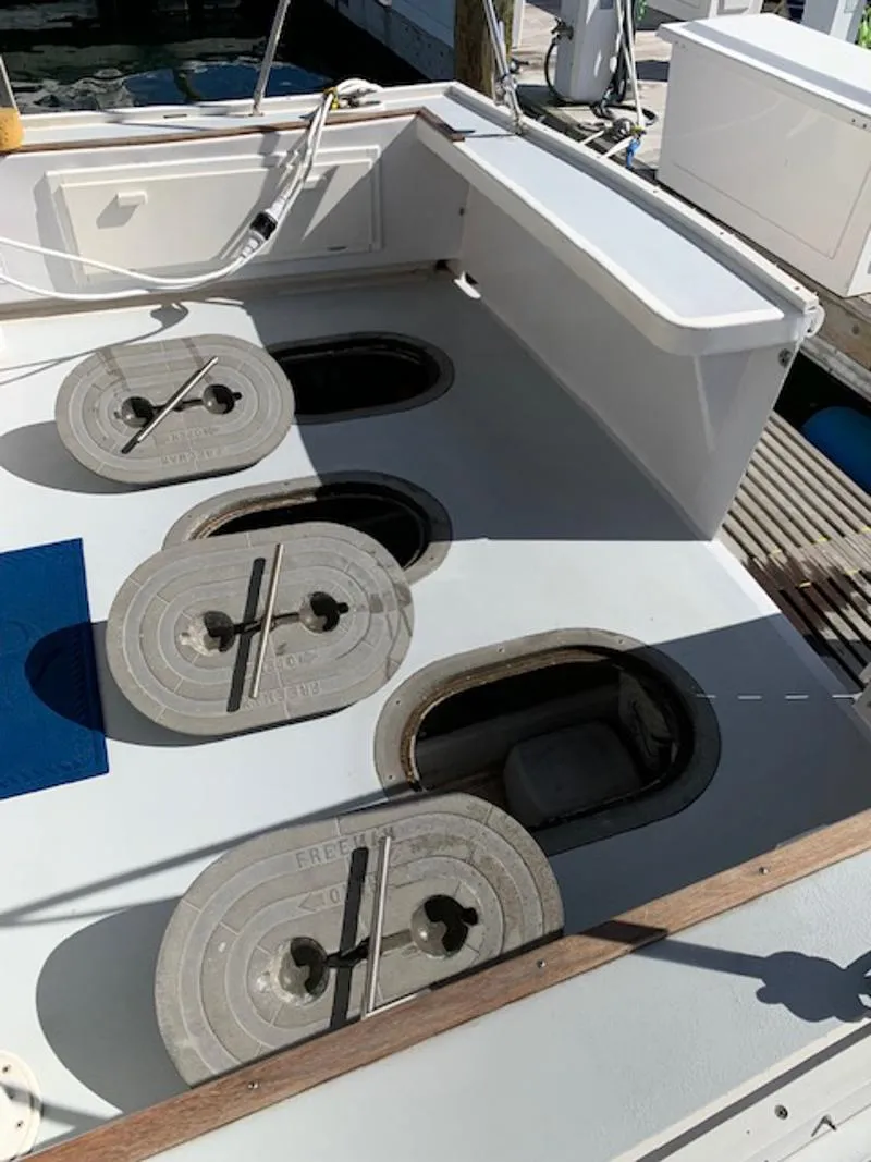 Slide: The Image of Duffy 37 Duffy 2002 - 10